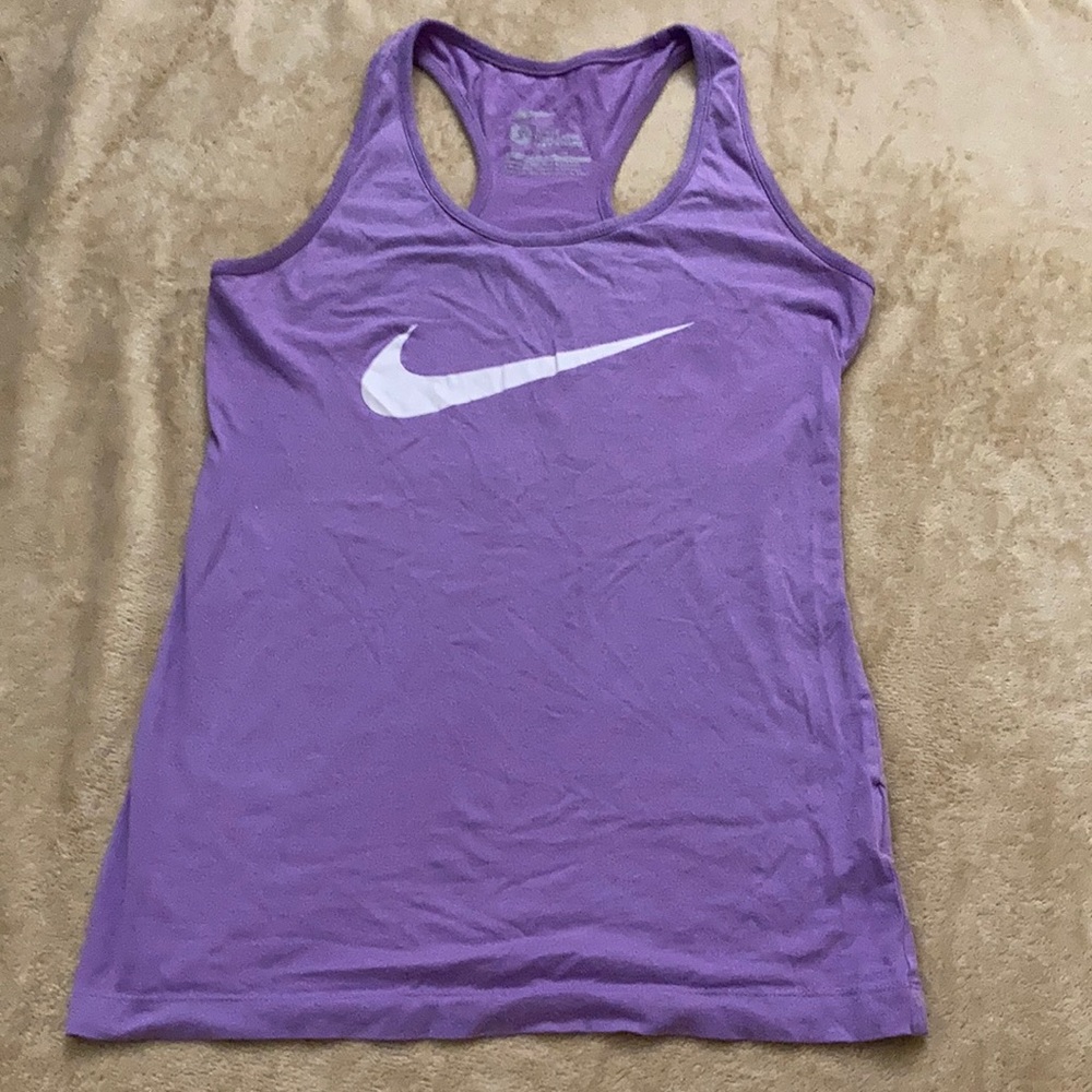 Nike top💟